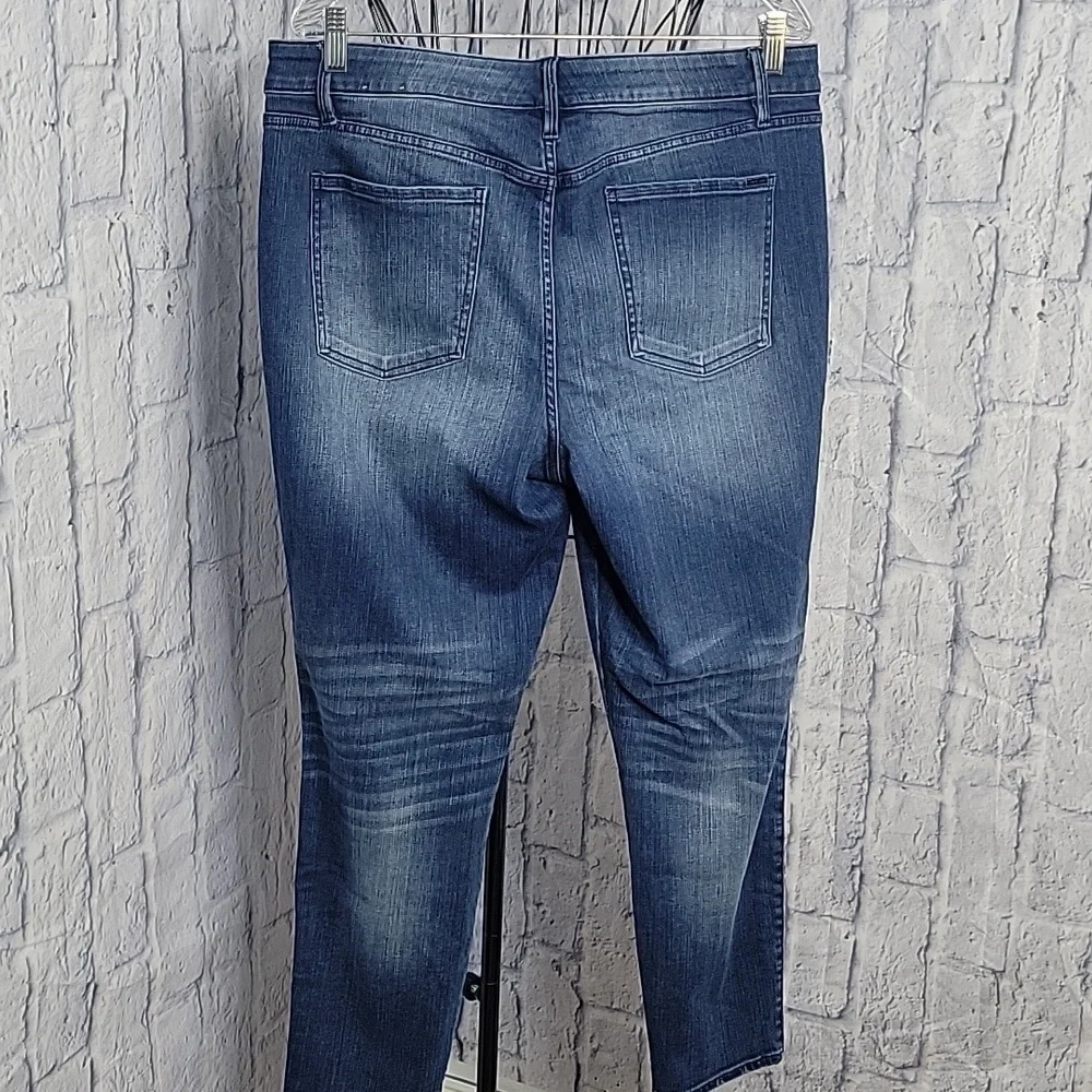 WHITE HOUSE BLACK MARKET HIgh Rise Skinny Ankle Jeans Size 14 - Picture 12 of 15